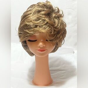 TWC Fashion Club Wig Affliction Color 14/16H Honey Blonde with Gold Tips